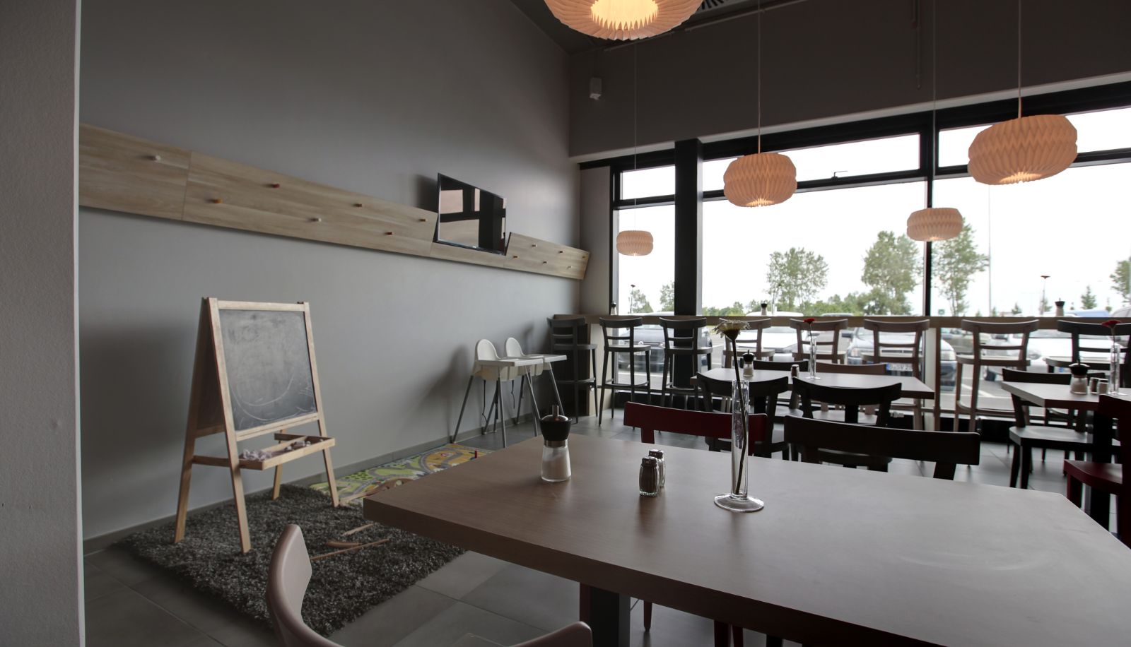 Salle de petit-déjeuner - MEININGER Hotel Berlin Airport
