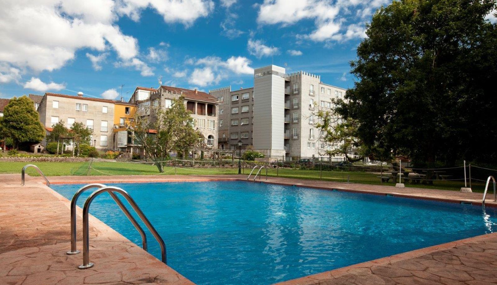 Pool - Termas de Cuntis - Hotel Balneario do Castro