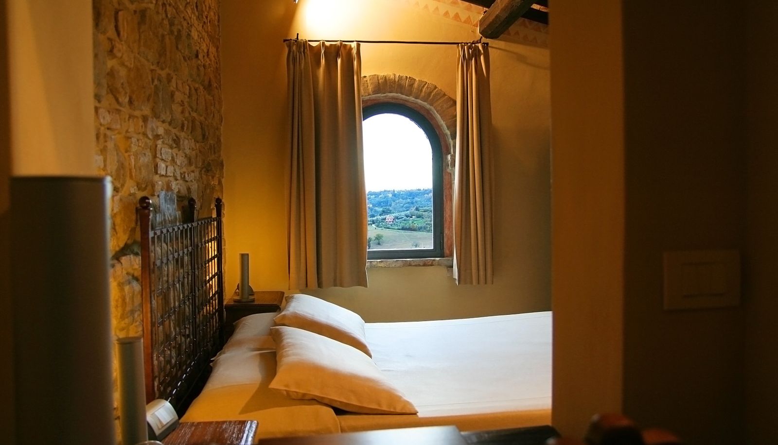 Standard room (double) - Castello di Monterone