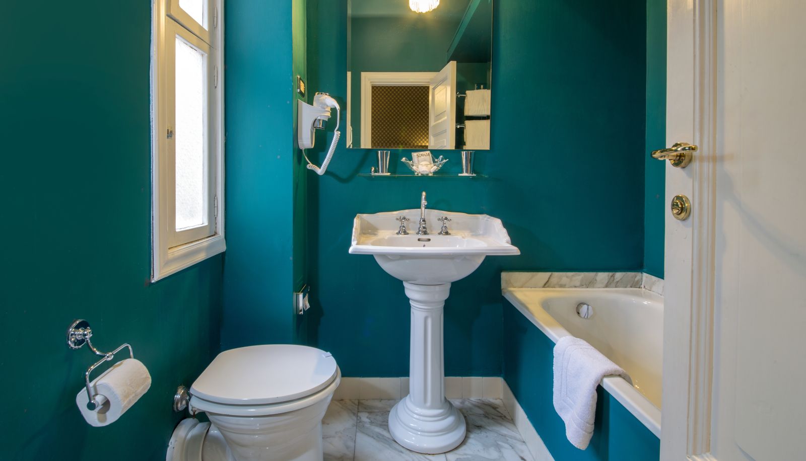 Badezimmer - Boutique Hotel Anahi
