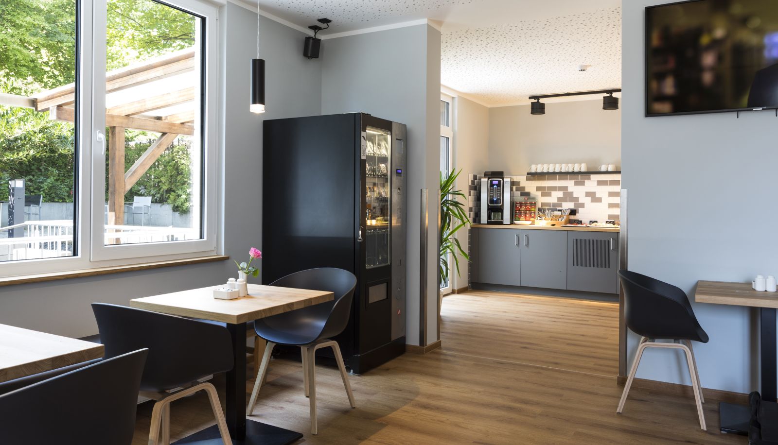 Sala śniadaniowa - mk | bed & breakfast eschborn