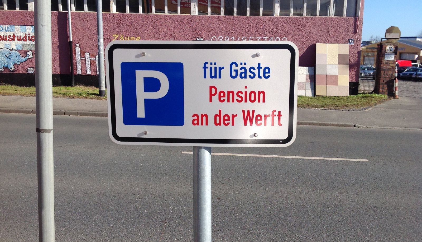 Buitenruimte van het hotel - Pension an der Werft