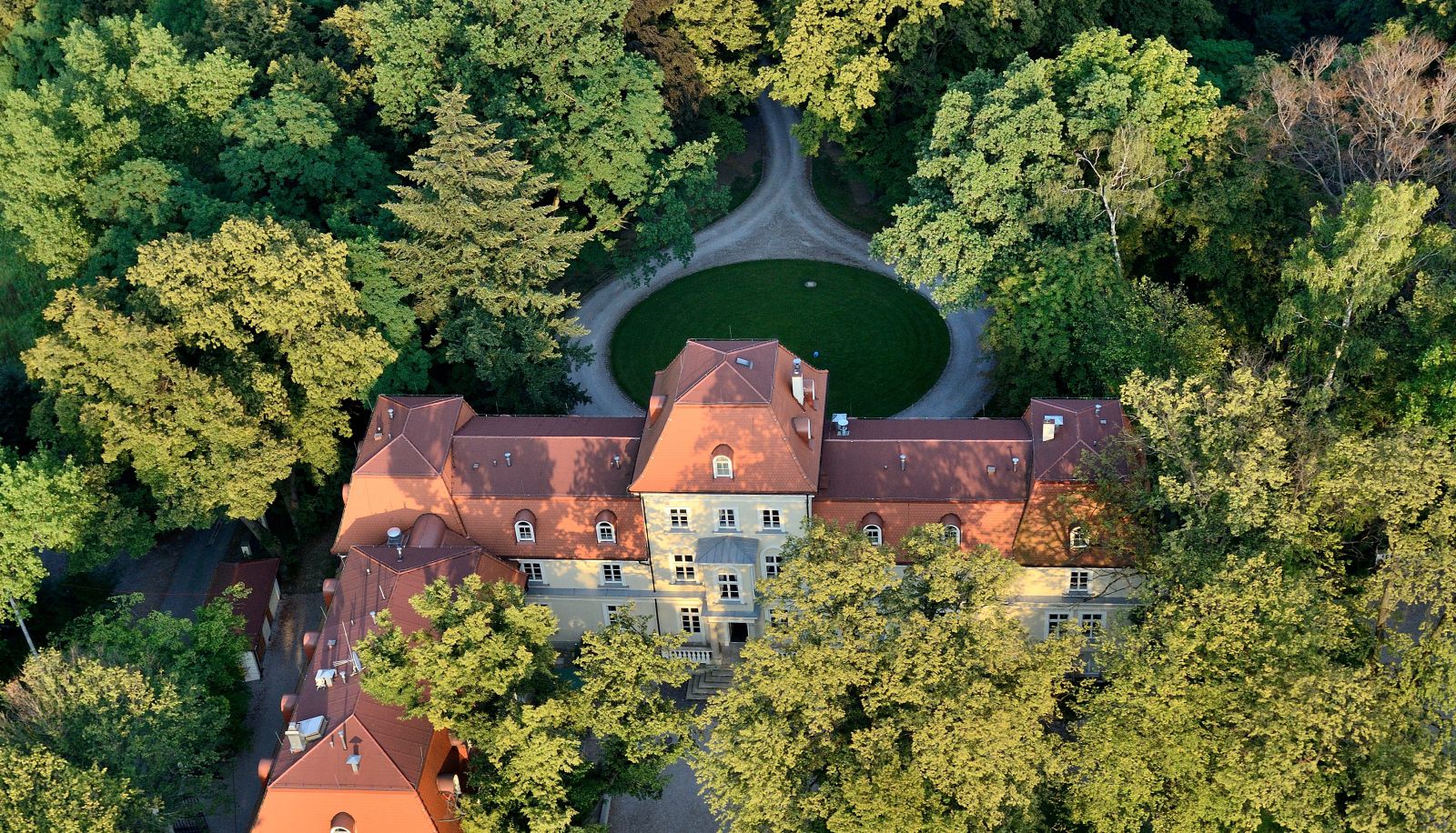 Jardín - Dwór Sieraków