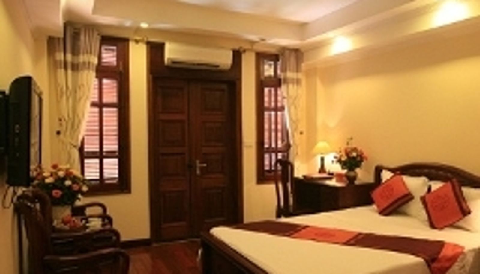 Habitación con balcón - Lucky Hotel