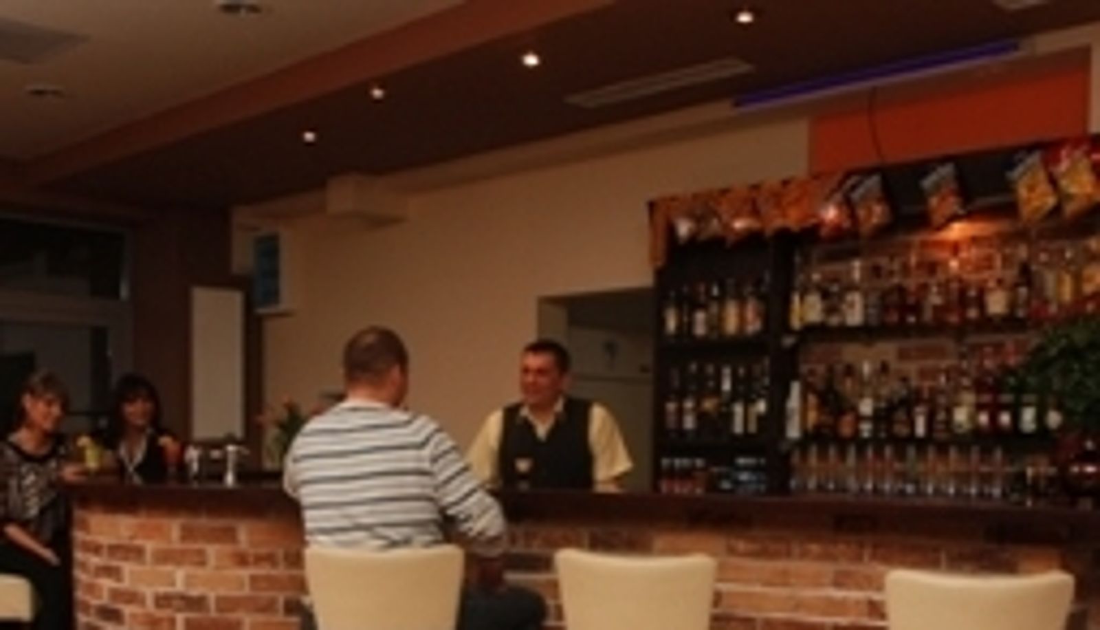 Bar - Interferie w Dąbkach