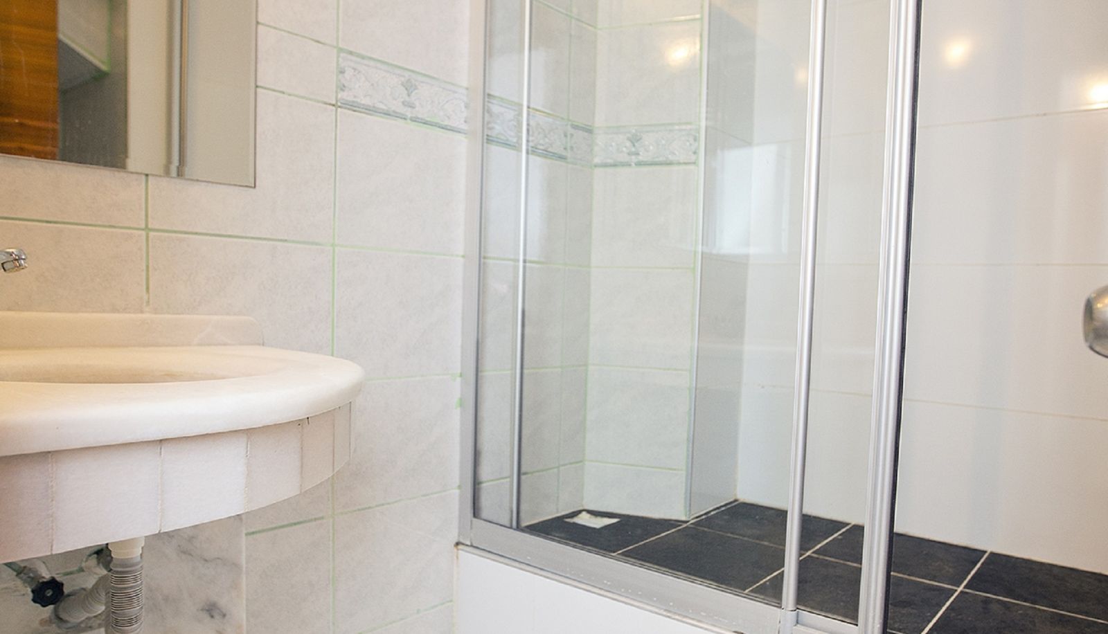 Bathroom - Villa Sonata