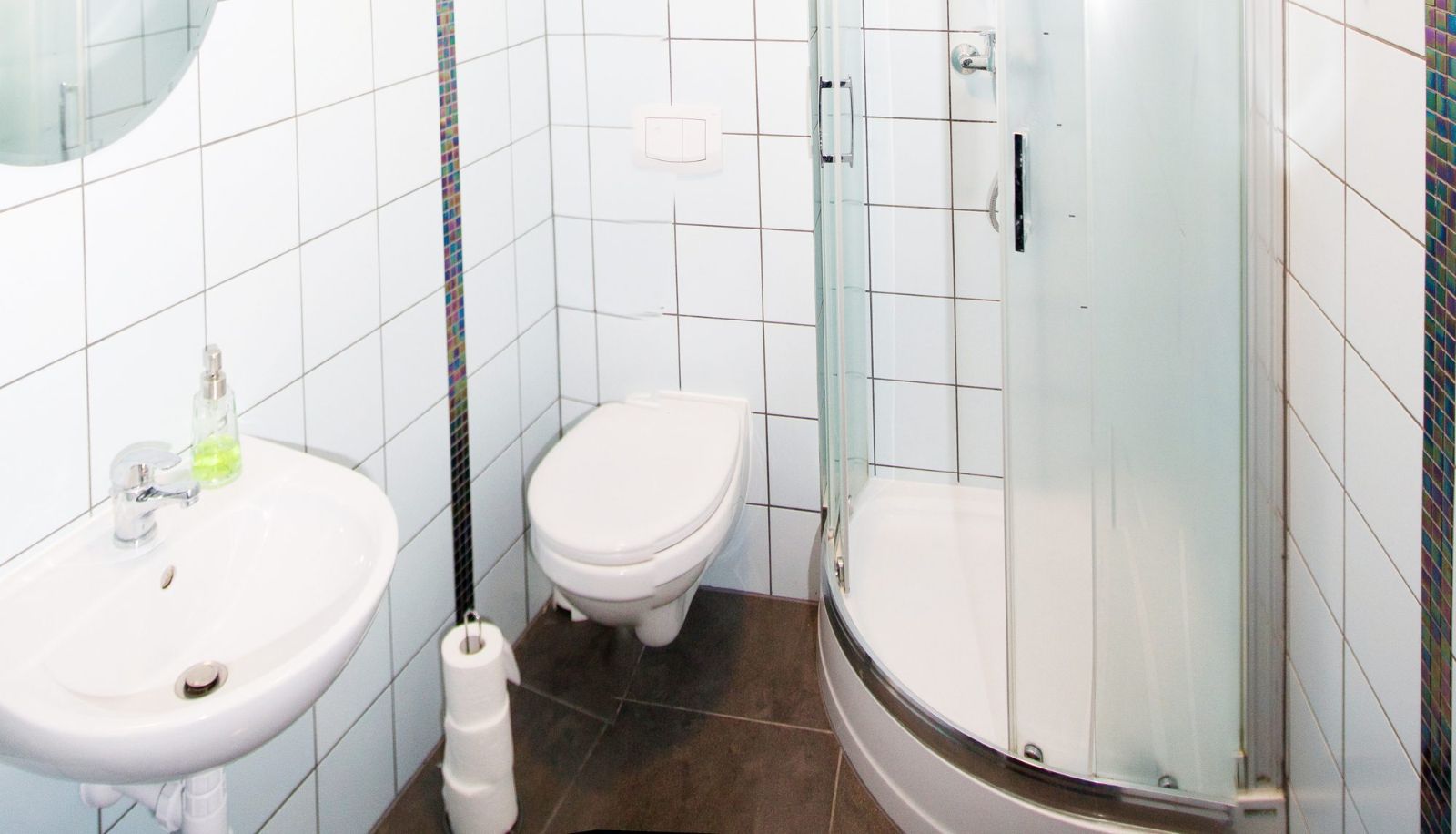 Bathroom - Boogie Hostel