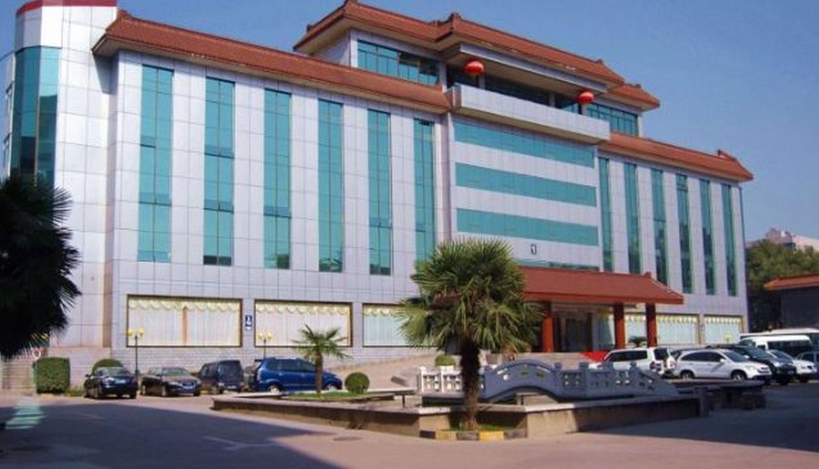 Zewnętrzna część hotelu - Zhiyuan Hotel