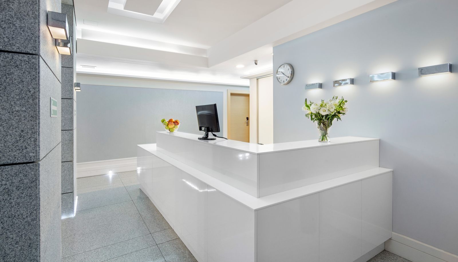 Recepción - Sea Premium Apartments - Destigo Hotels