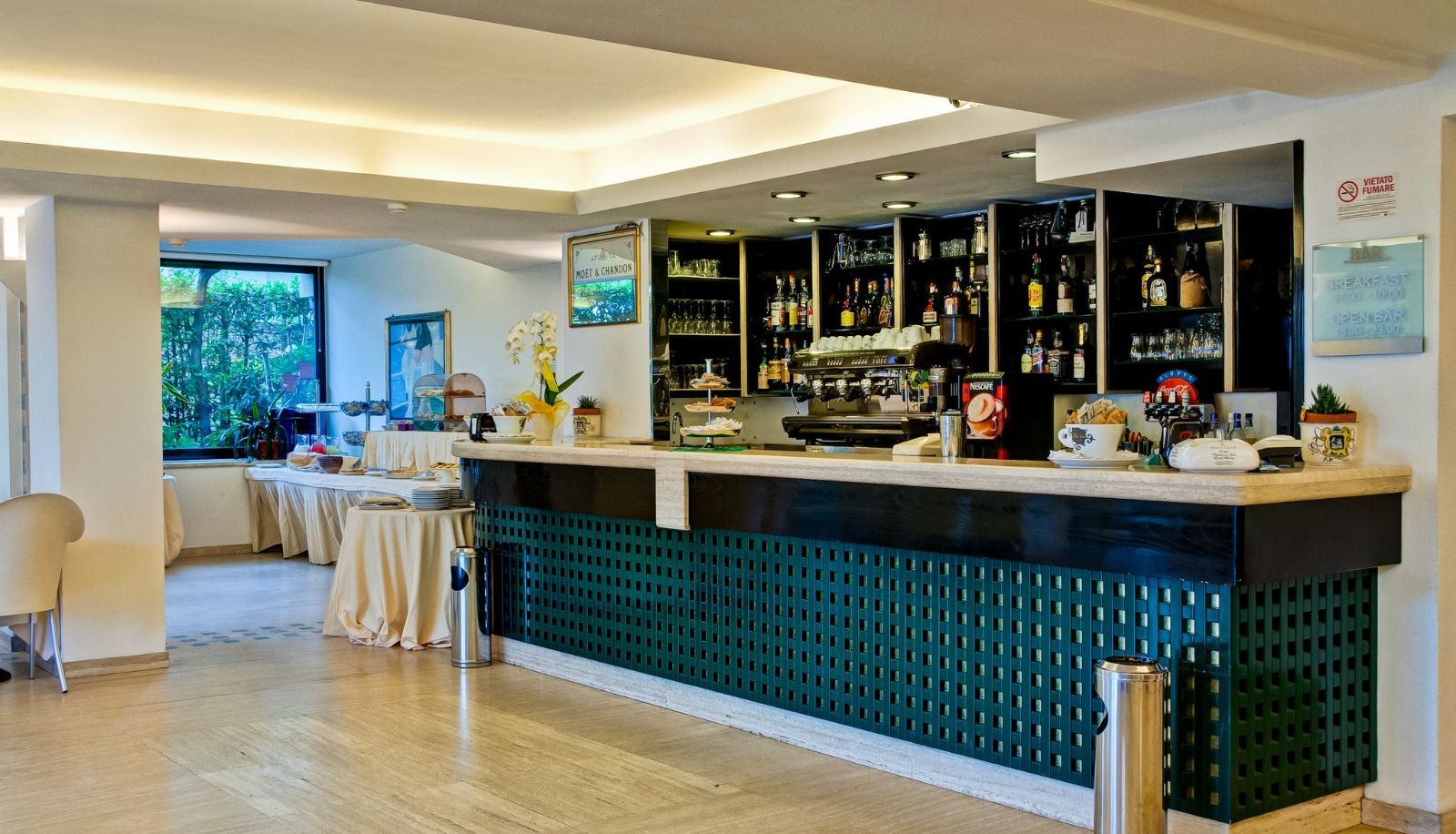 Bar - Europa Beach Village