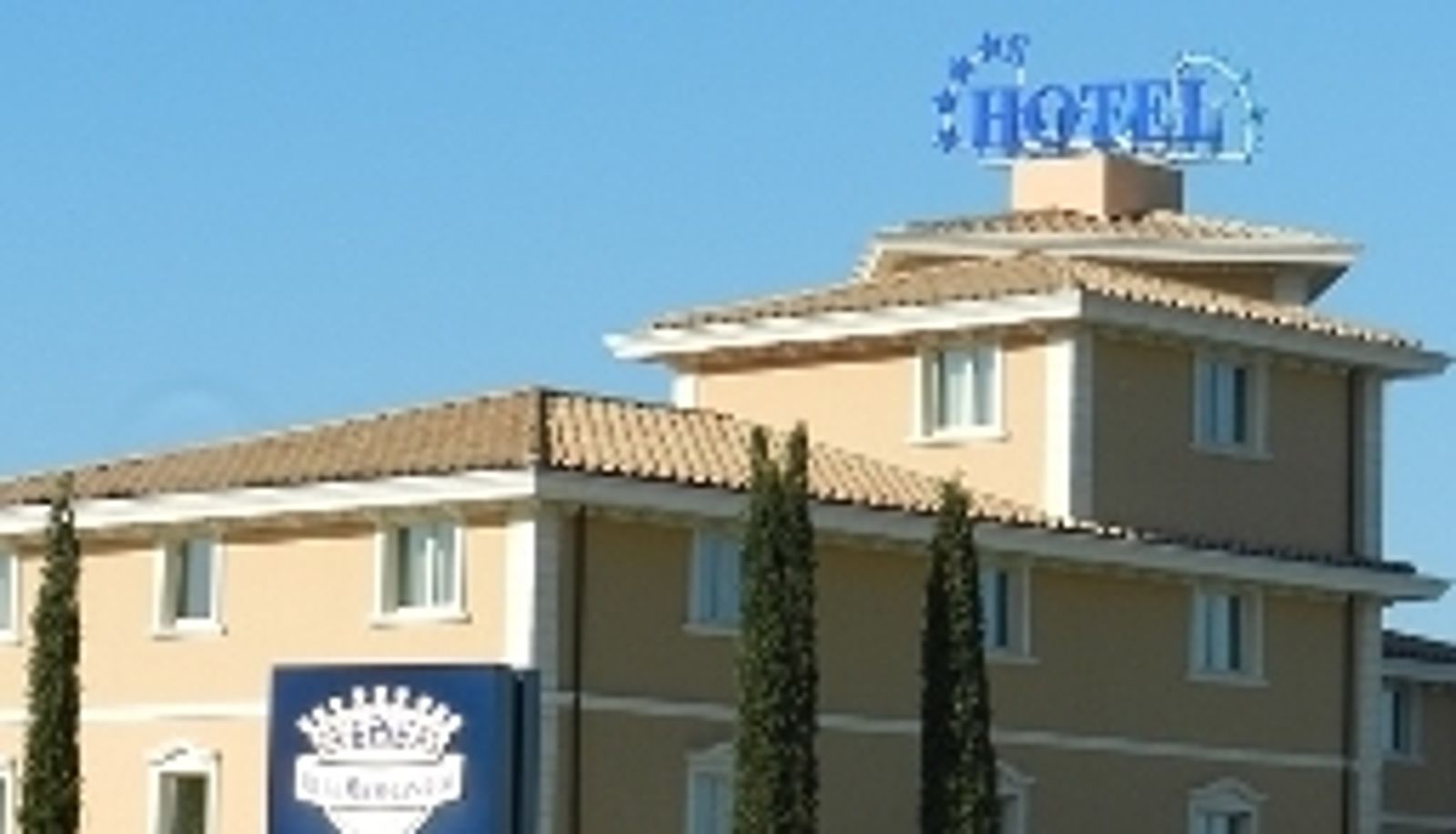 Buitenruimte van het hotel - Villa Michelangelo