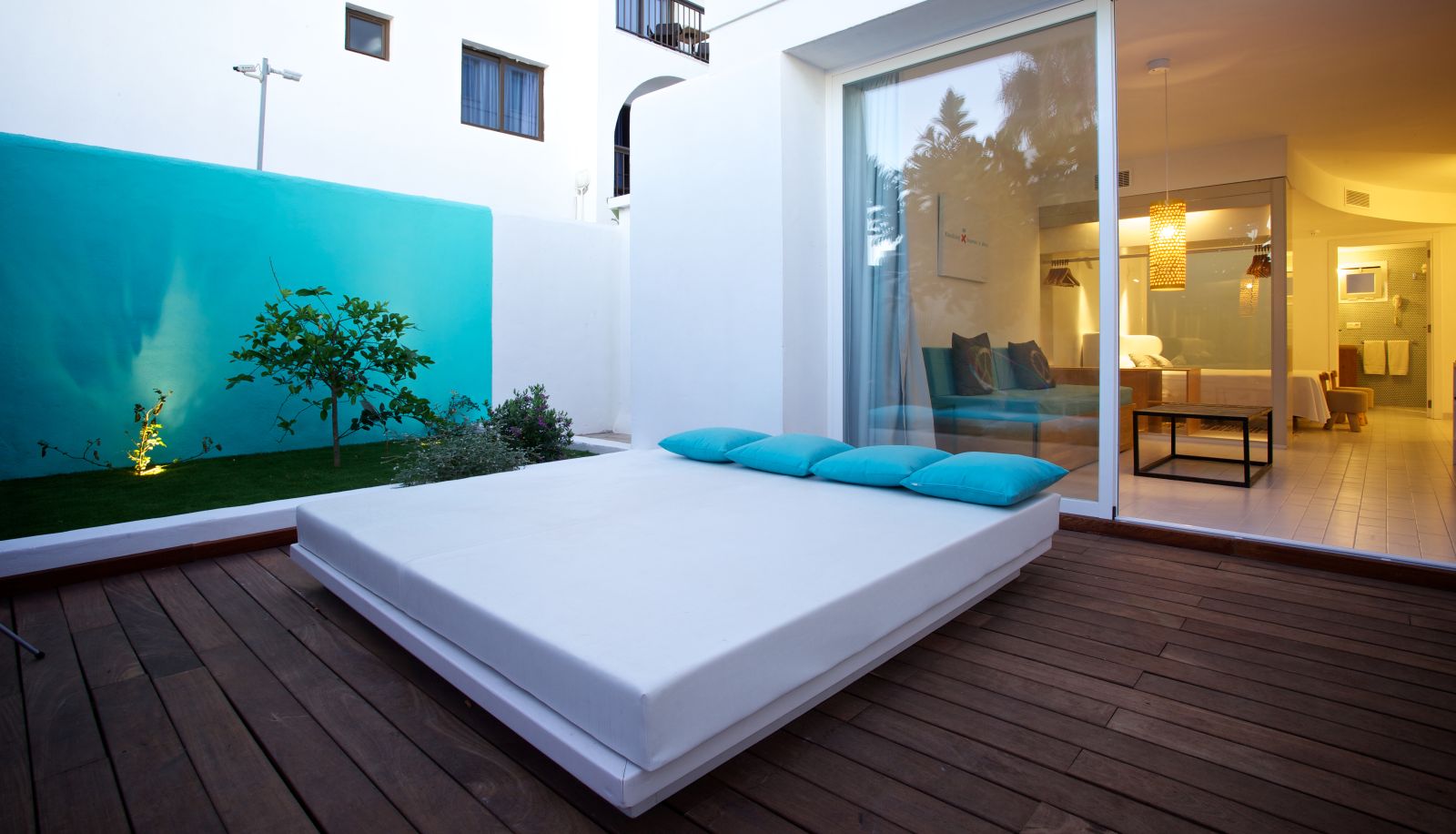 Chambre avec terrasse - Santos Ibiza Suites Adults Only