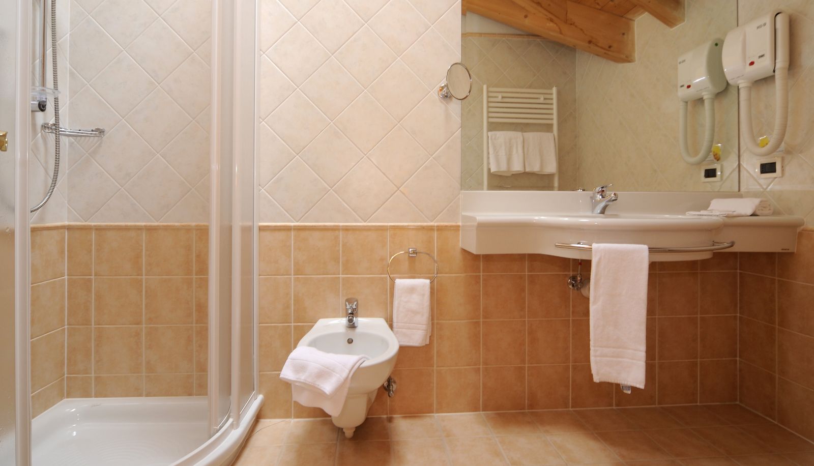 Badezimmer - Chalet Corso