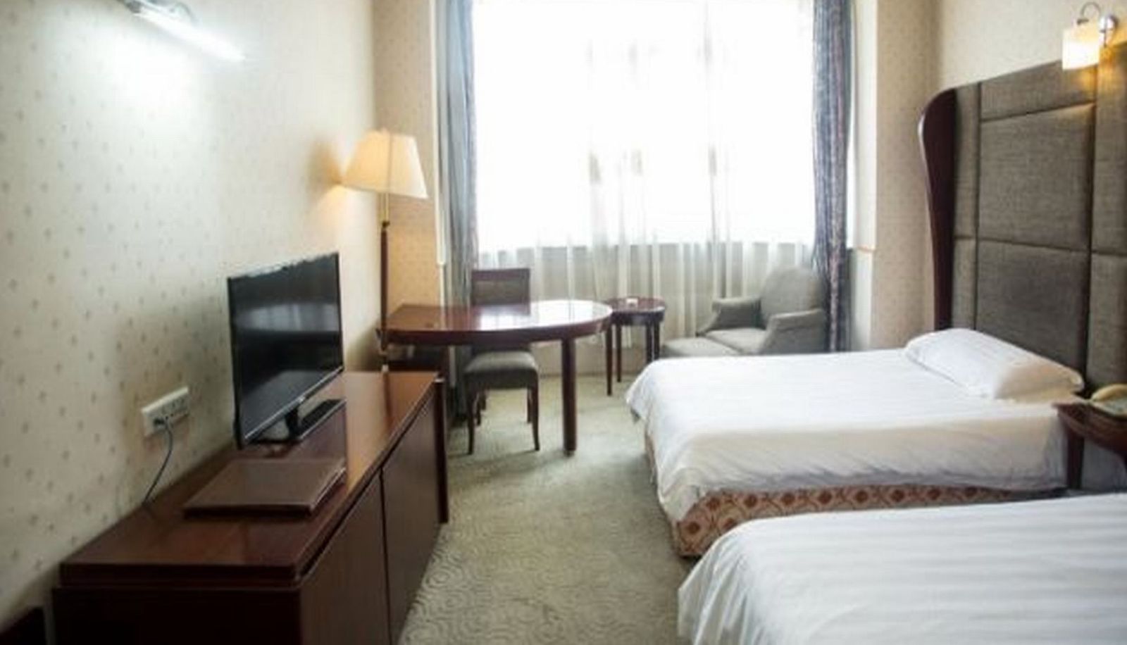 Standard room (double) - Yahai Hotel