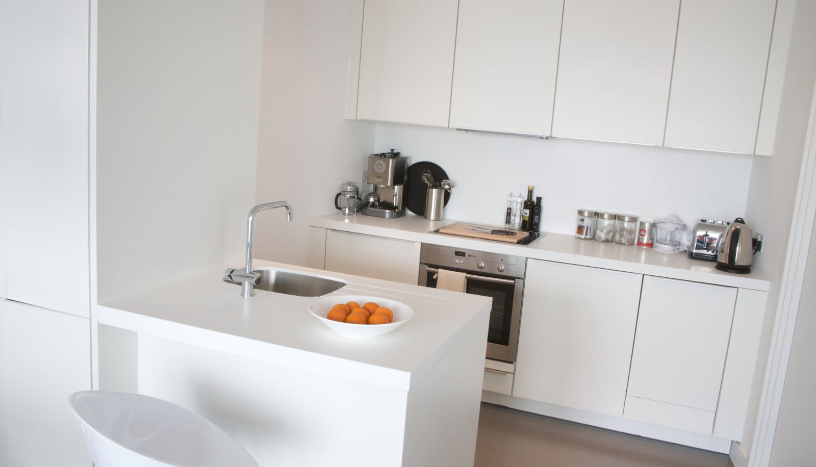 Zimmer - Staying Cool at Rotunda Stylish Serviced Apartments