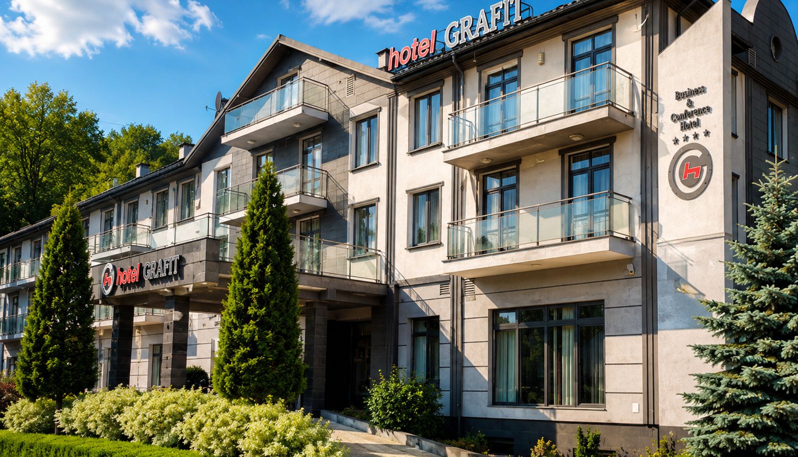 Hotel outdoor area - Grafit