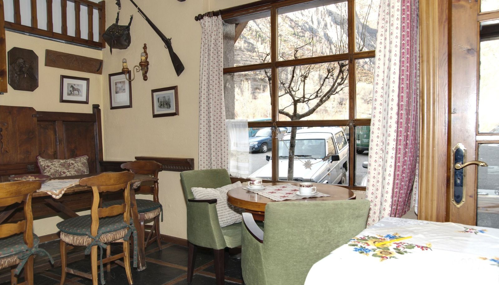 Sala prima colazione - San Marsial Hotel Benasque