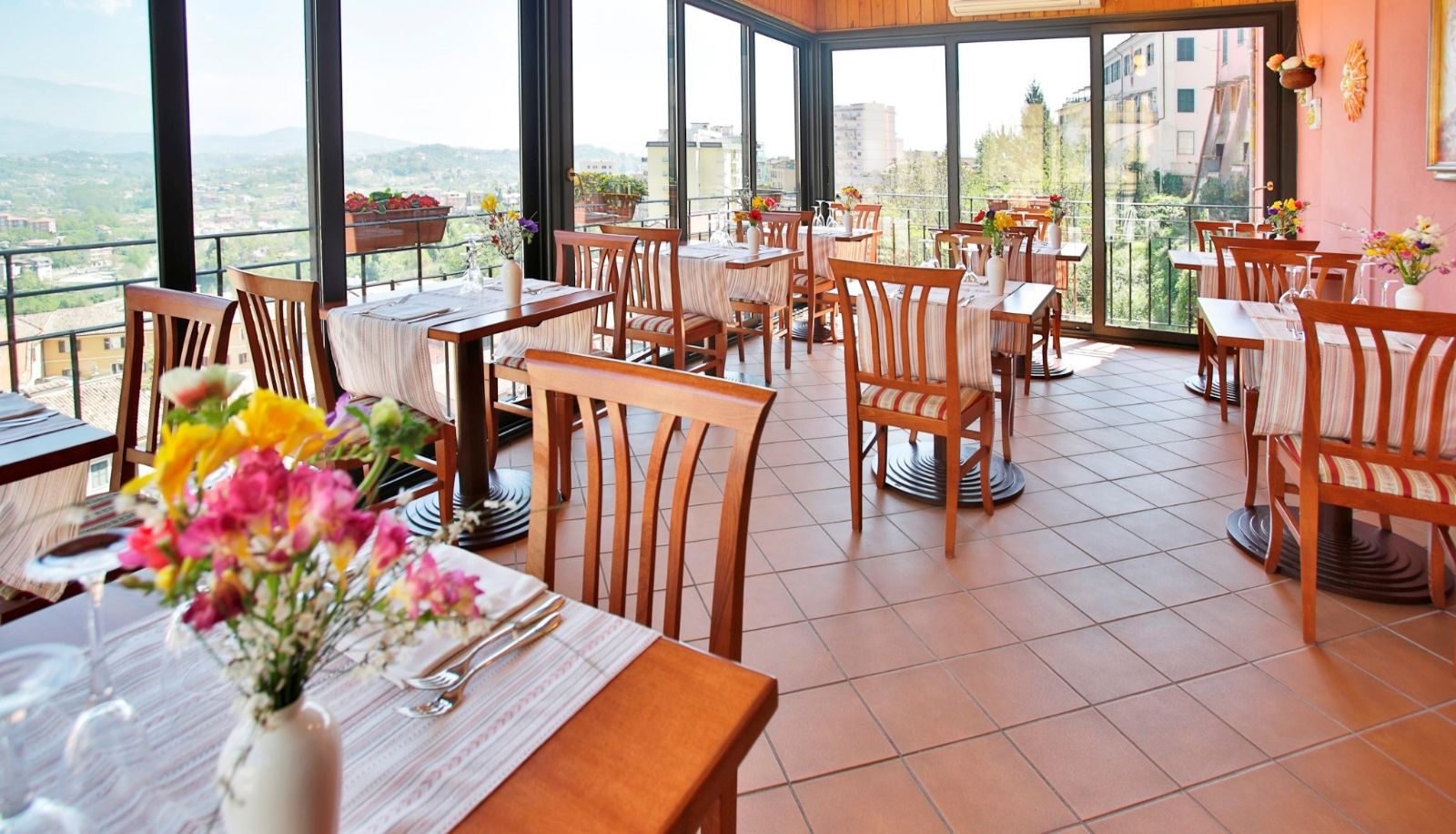 Restaurant - Garibaldi