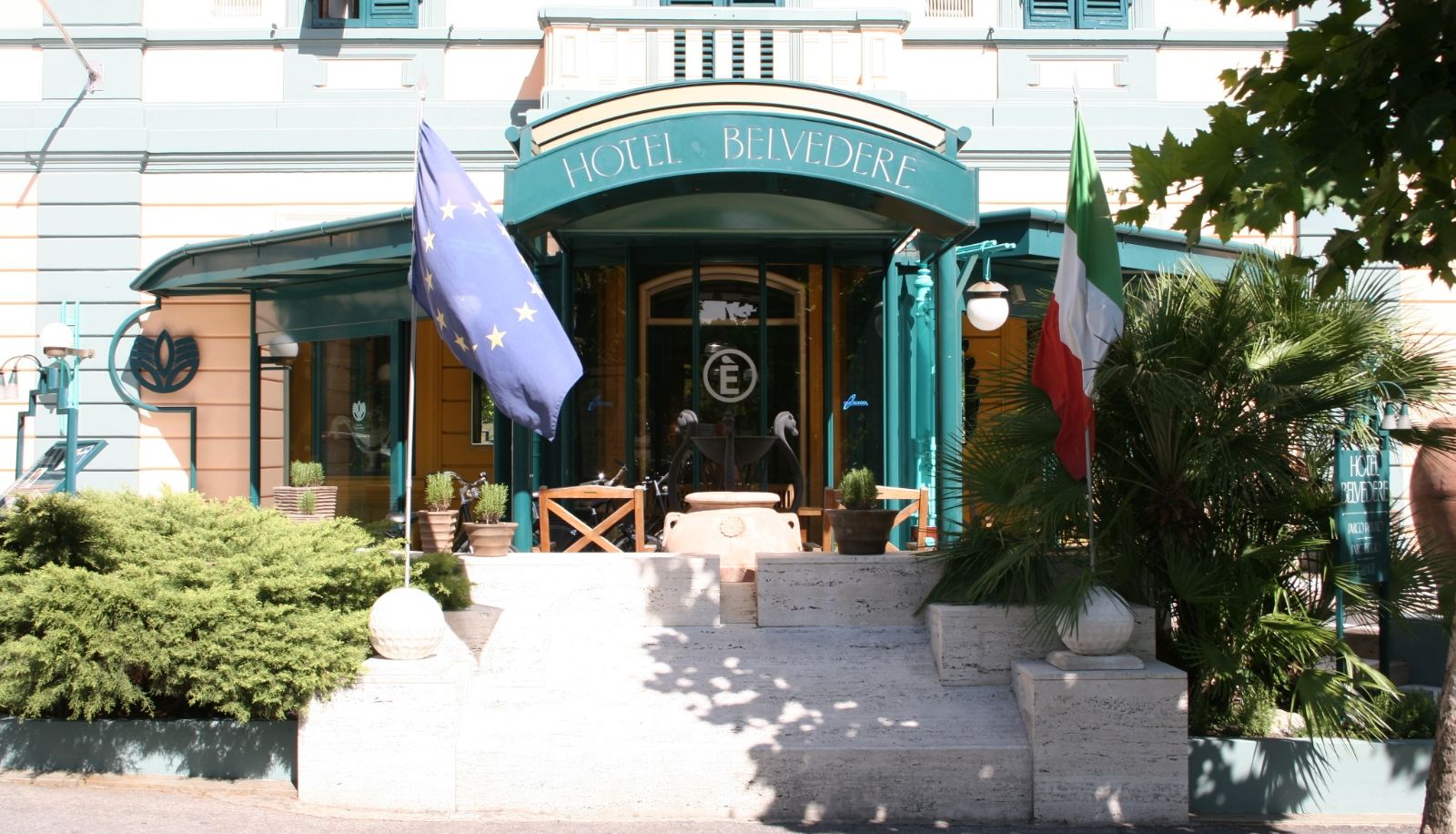 The best 10 large hotels in Montecatini Terme (from €16) - tripmakery, image size:1600x916