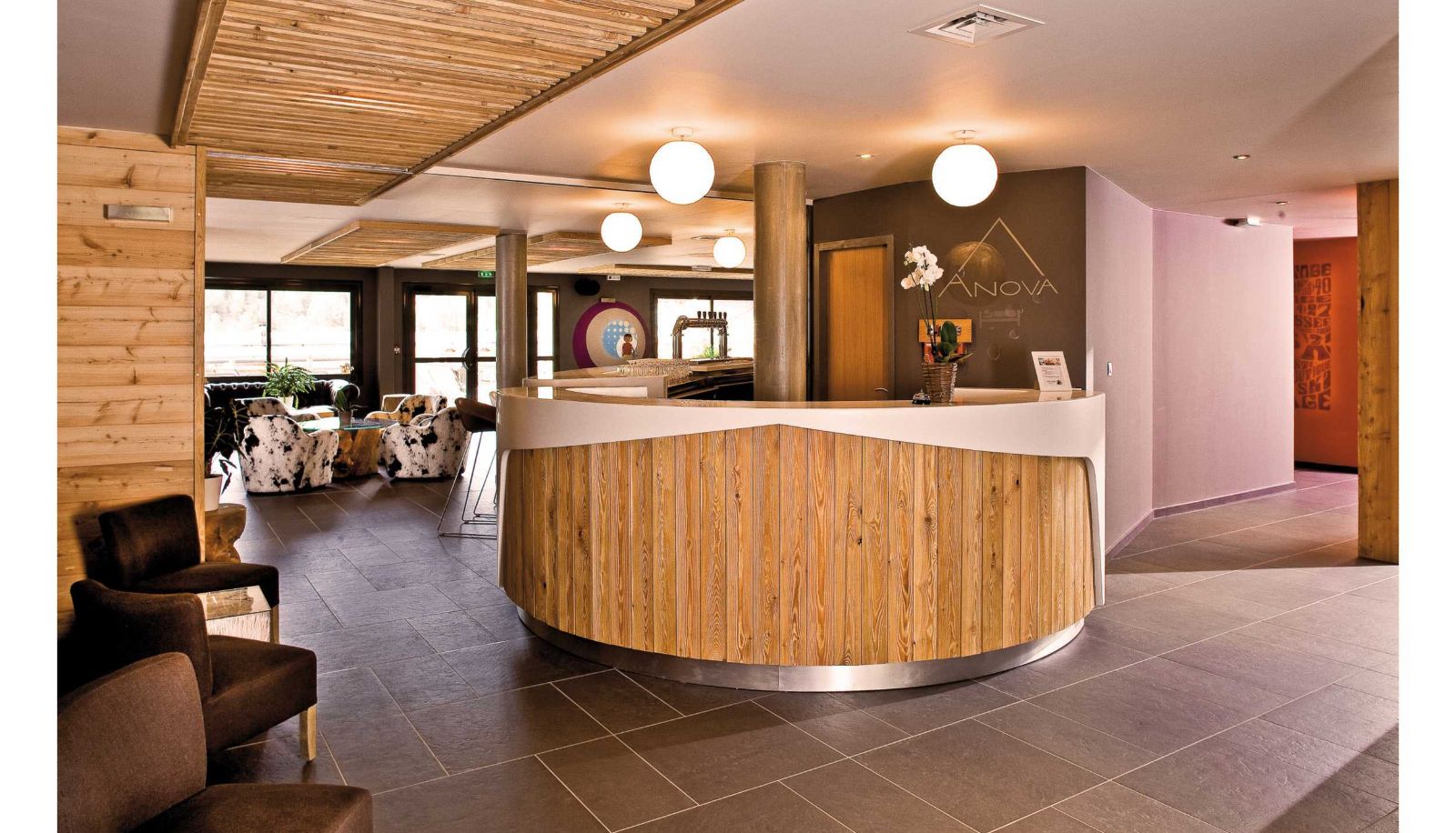 Recepcja - Anova Hotel & Spa