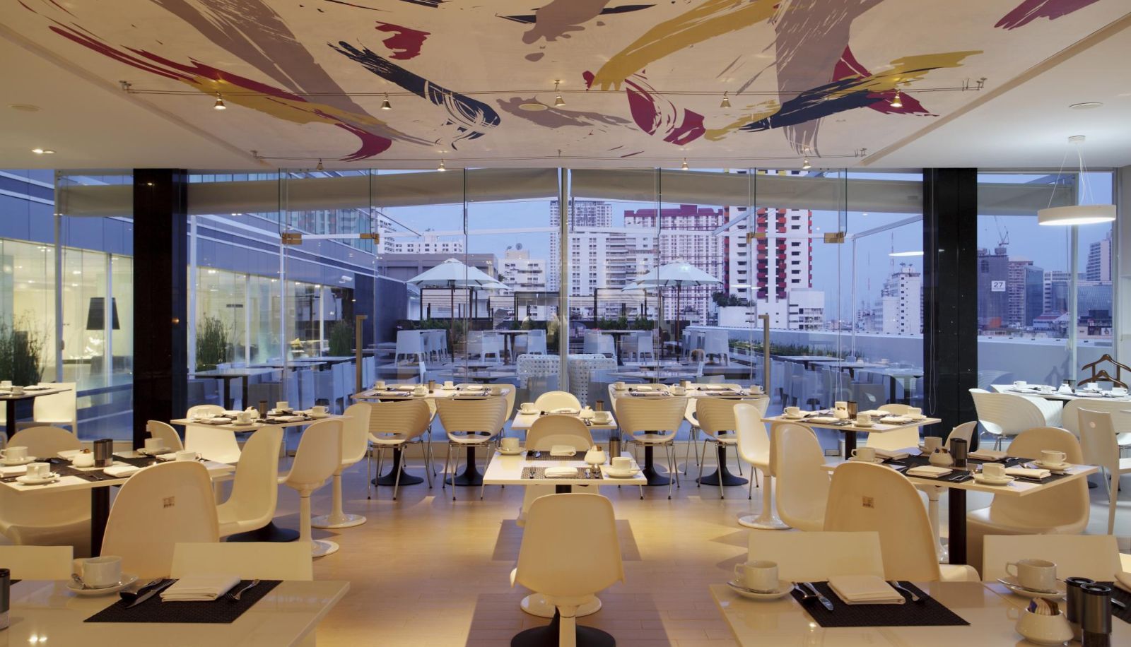 Restaurant - Centara Watergate Pavillion Hotel Bangkok