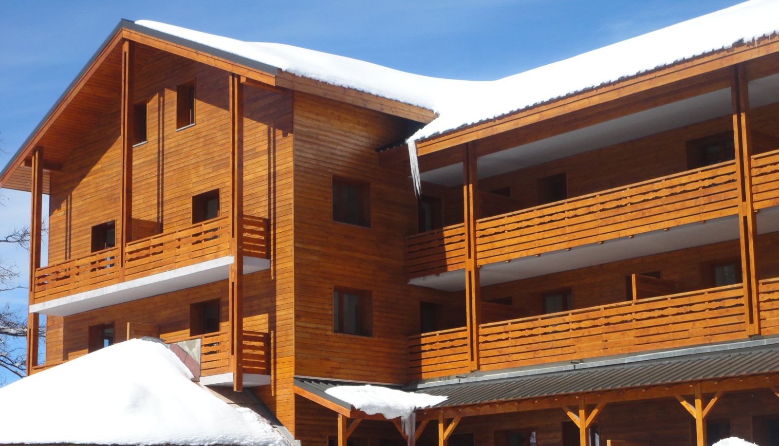Hotel outdoor area - Adonis Valberg Residence de Tourisme