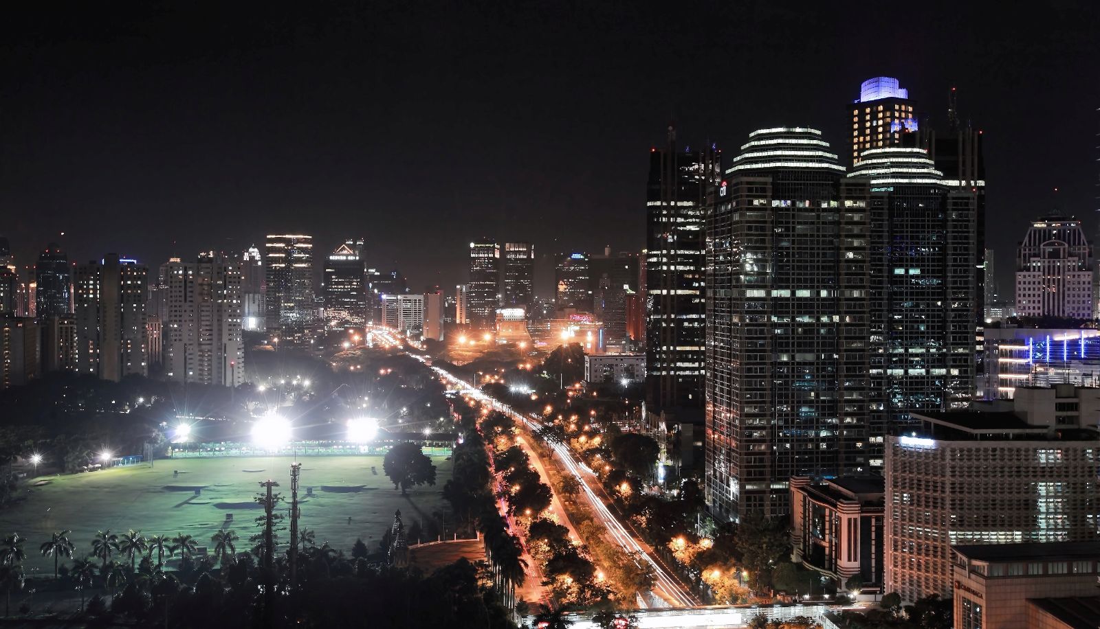 Dintorni - HARRIS Suites fX Sudirman