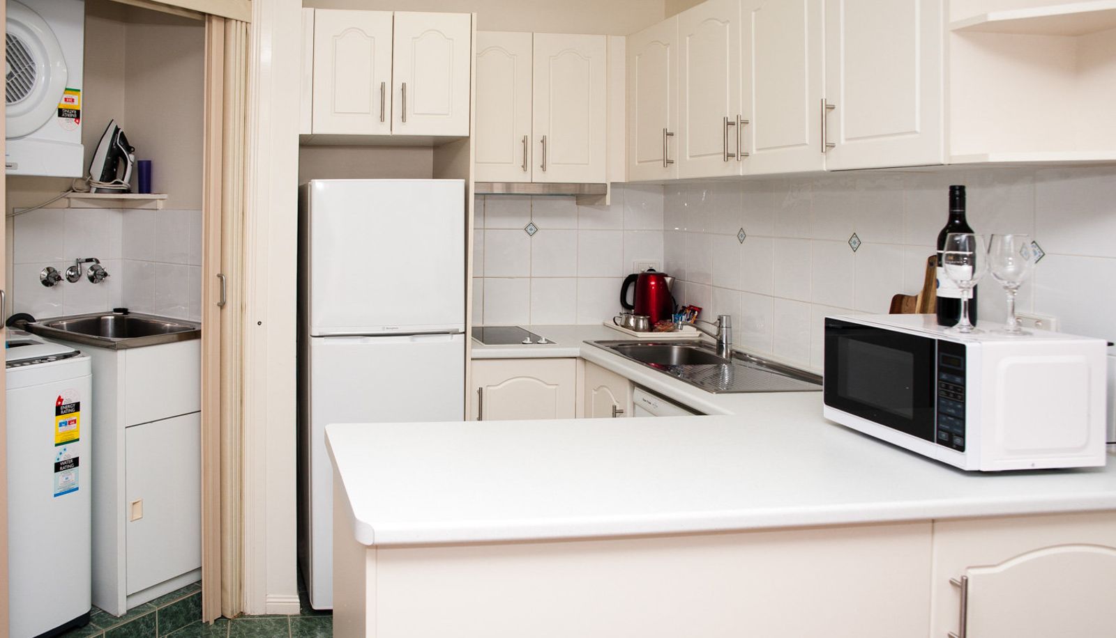 Apartment - Pegasus Motor Inn and Serviced Apartments