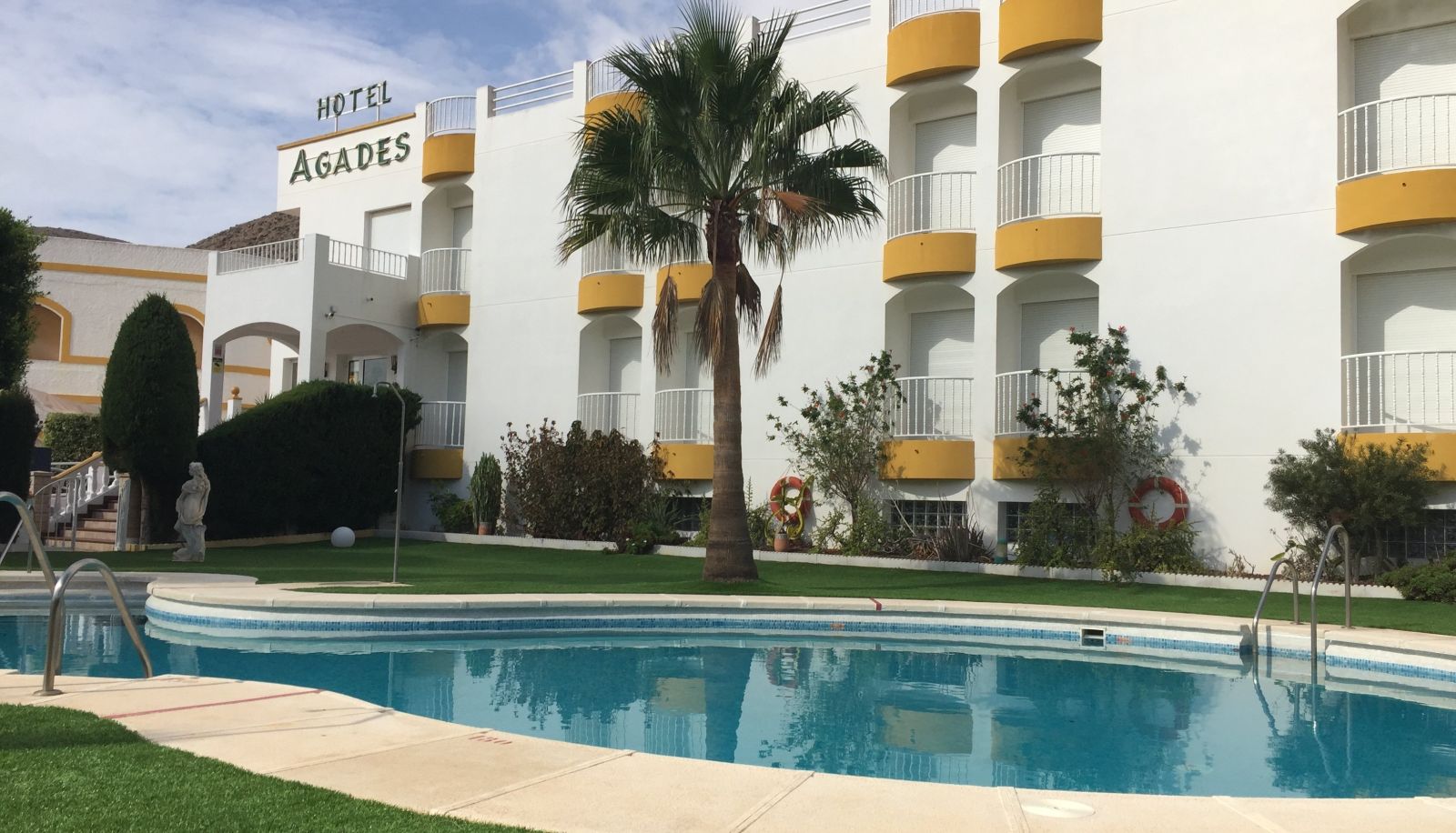 Pool - Agades
