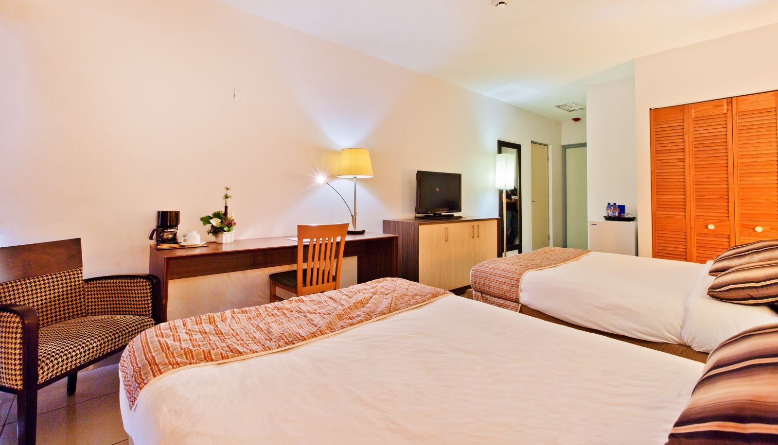 Standard room (double) - Queen's Hotel