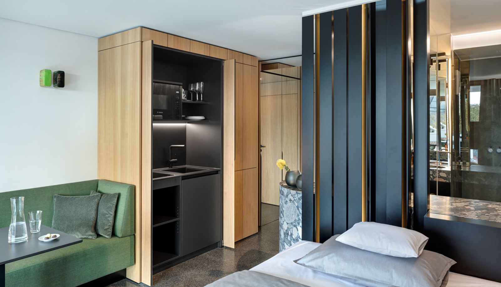 Superior room (single) - Royal Appartement Hotel