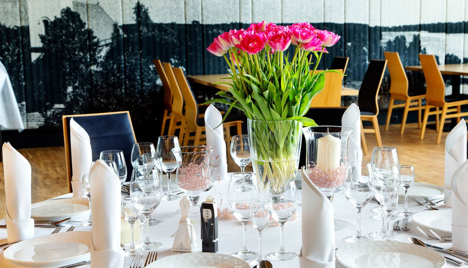 Restaurante - Regatta Hotel_ Restauracja_ Spa