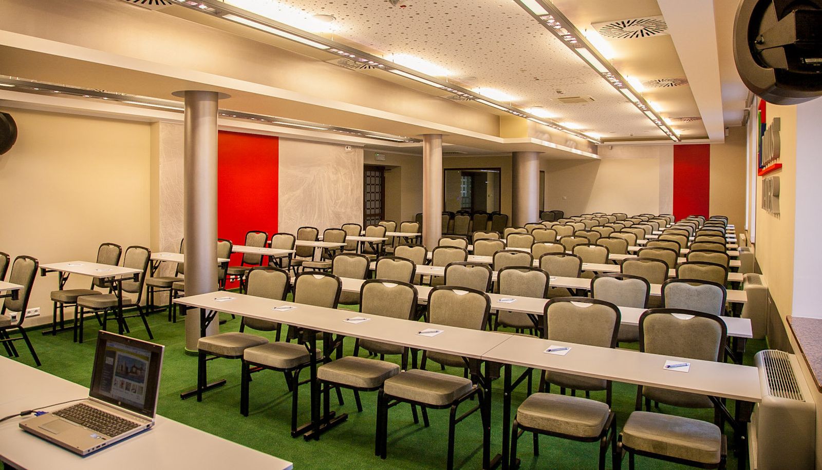 Meeting room - Domus Mater