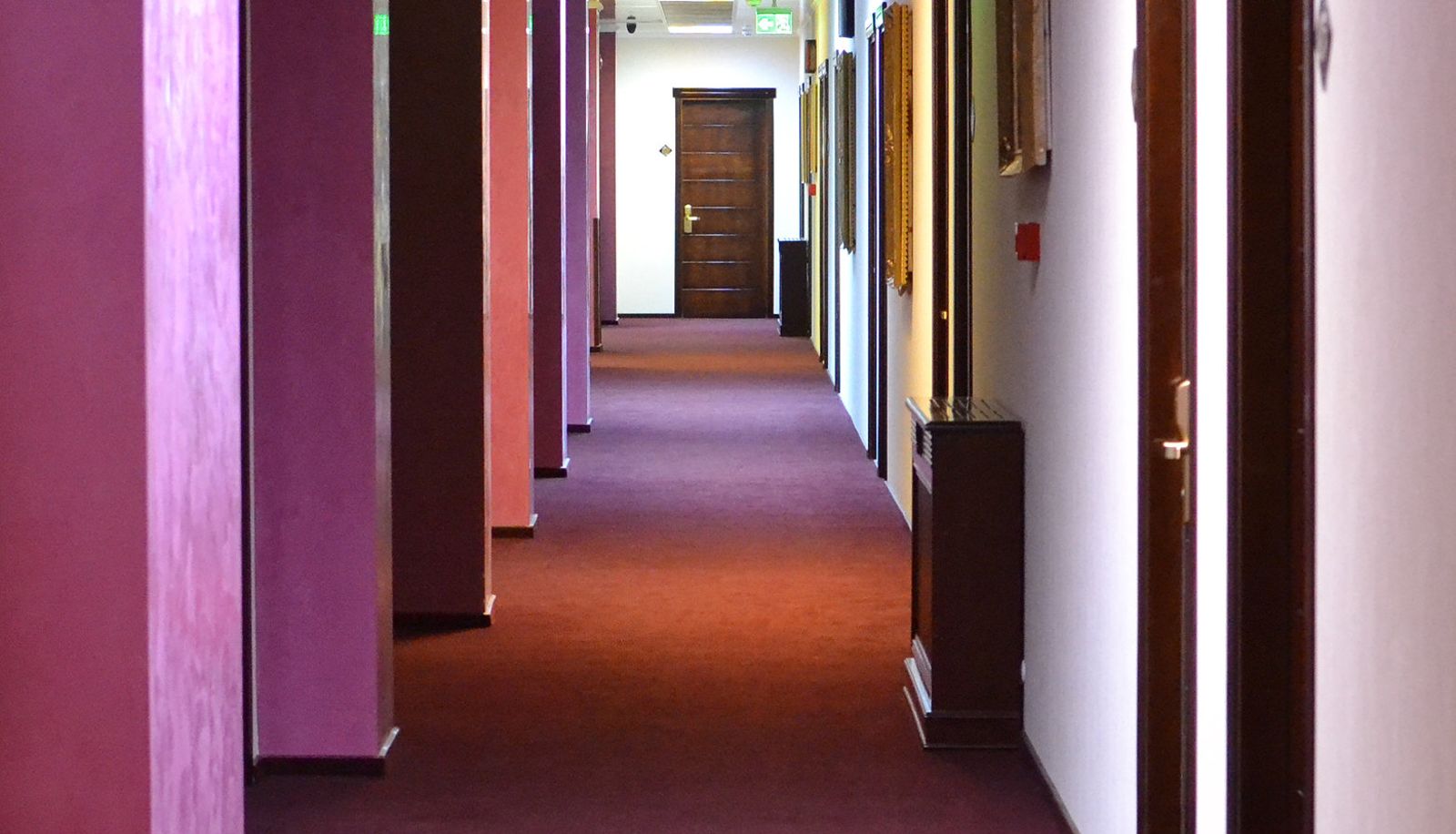 Vista interior - Daily Plaza