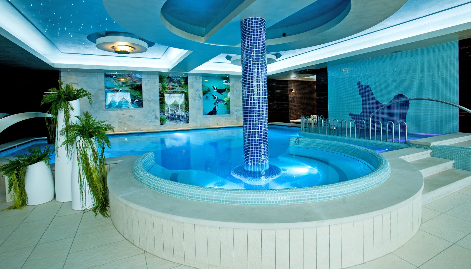 Zwembad - Hotel & SPA Czarny Gron