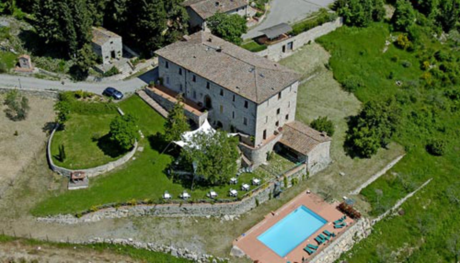 Hotel outdoor area - Relais Villa Casalta