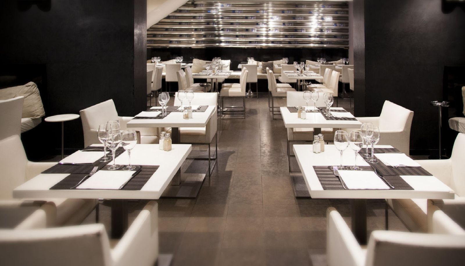 Restaurant - Abidos Dubailand Hotel Apartments