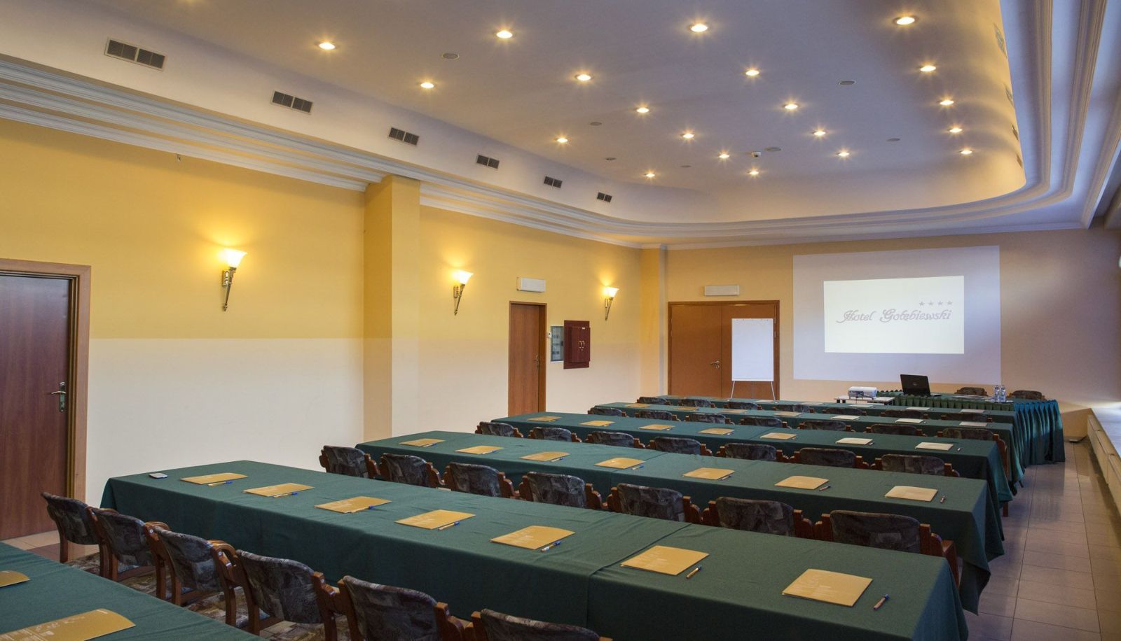 Meetingzimmer - Gołębiewski