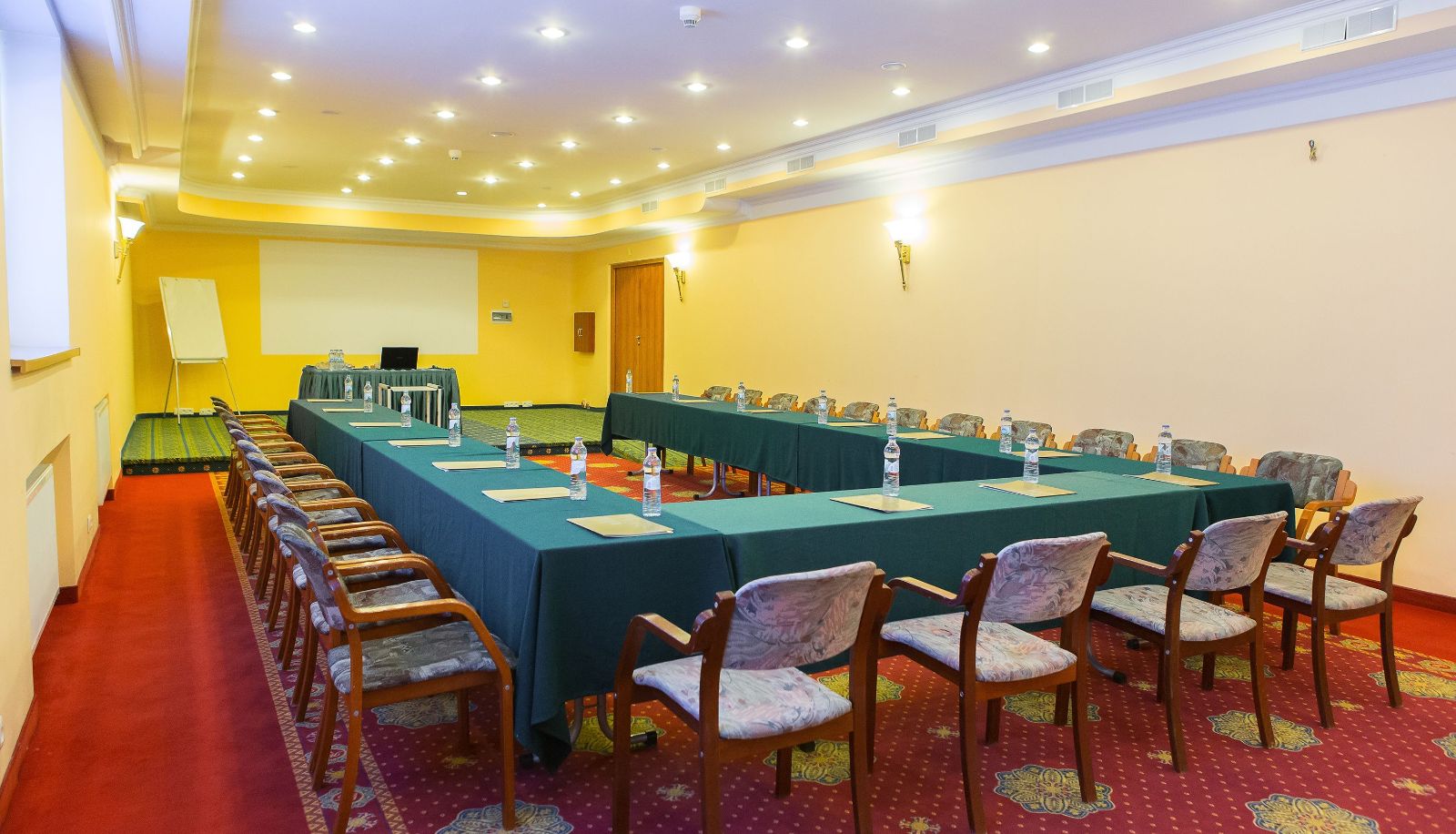 Meetingzimmer - Gołębiewski