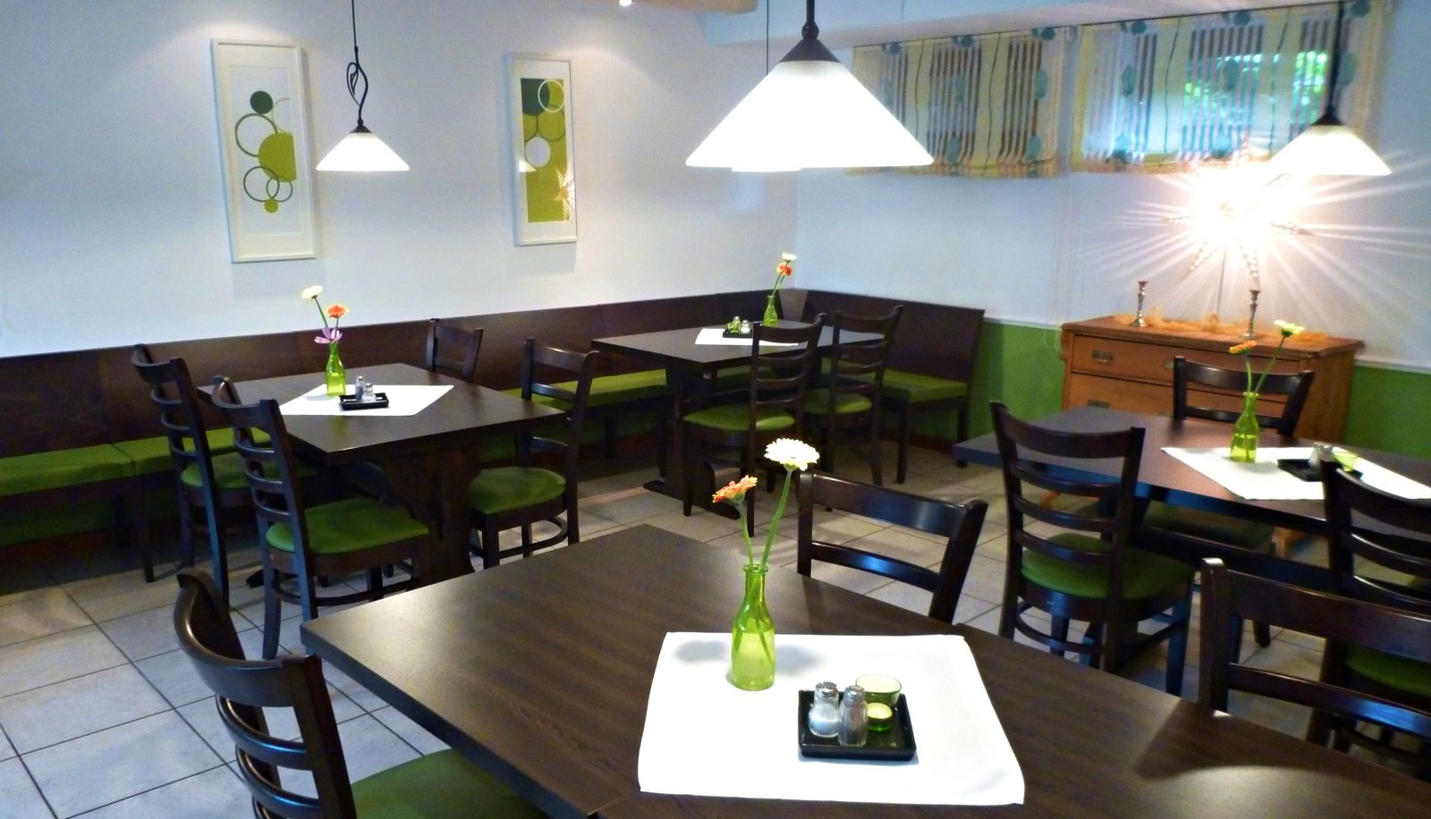Breakfast room within the restaurant - Fichtel-Hotel by Meister Bär