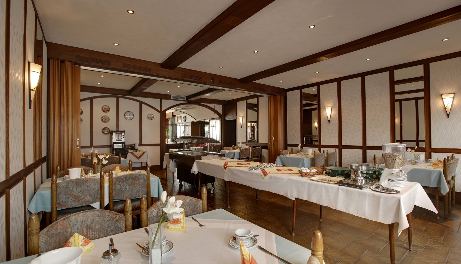 Sala de desayunos - Zum Jägerheim Messe-Tagungshotel