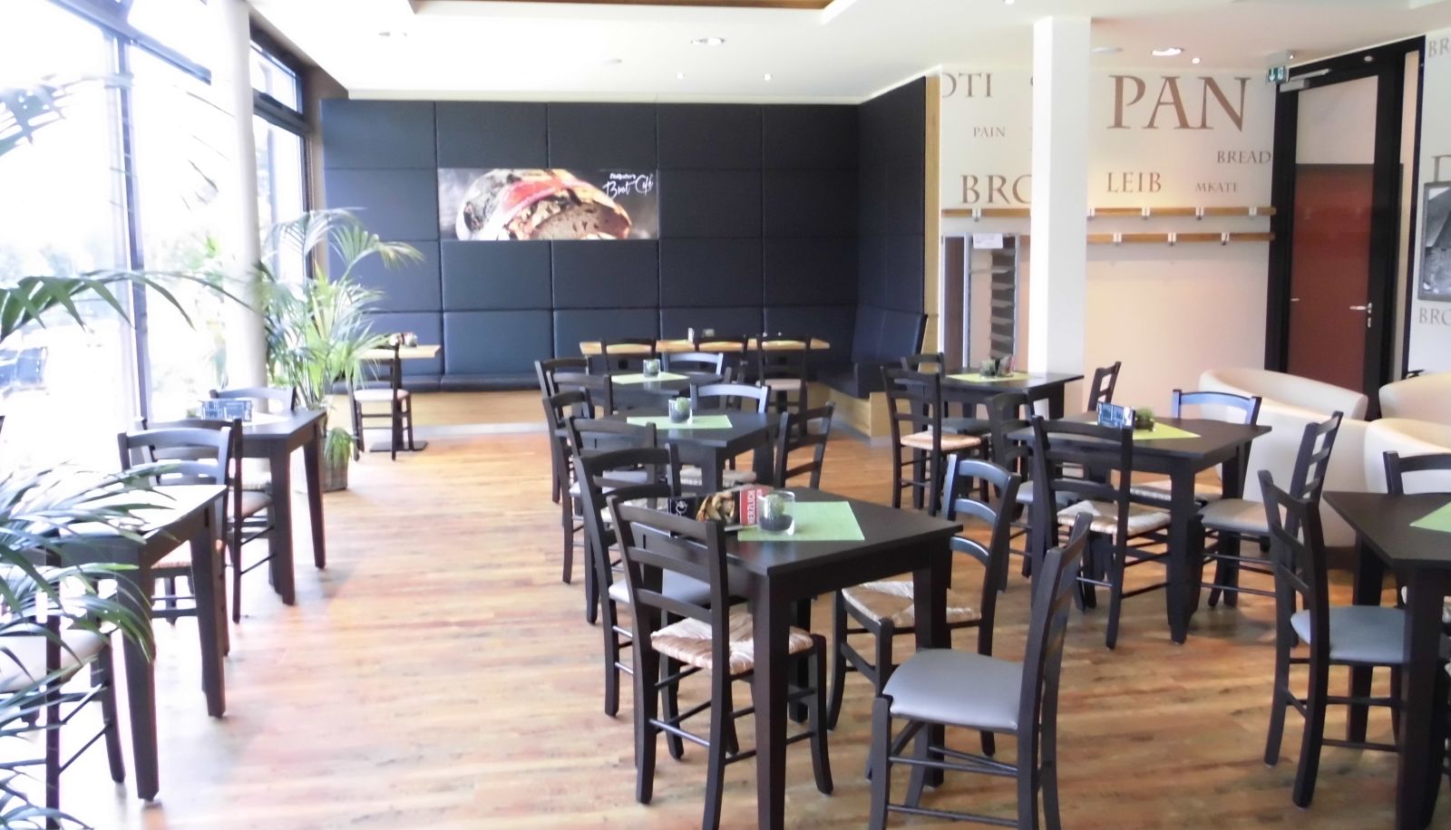 Café/Bistro - Campus