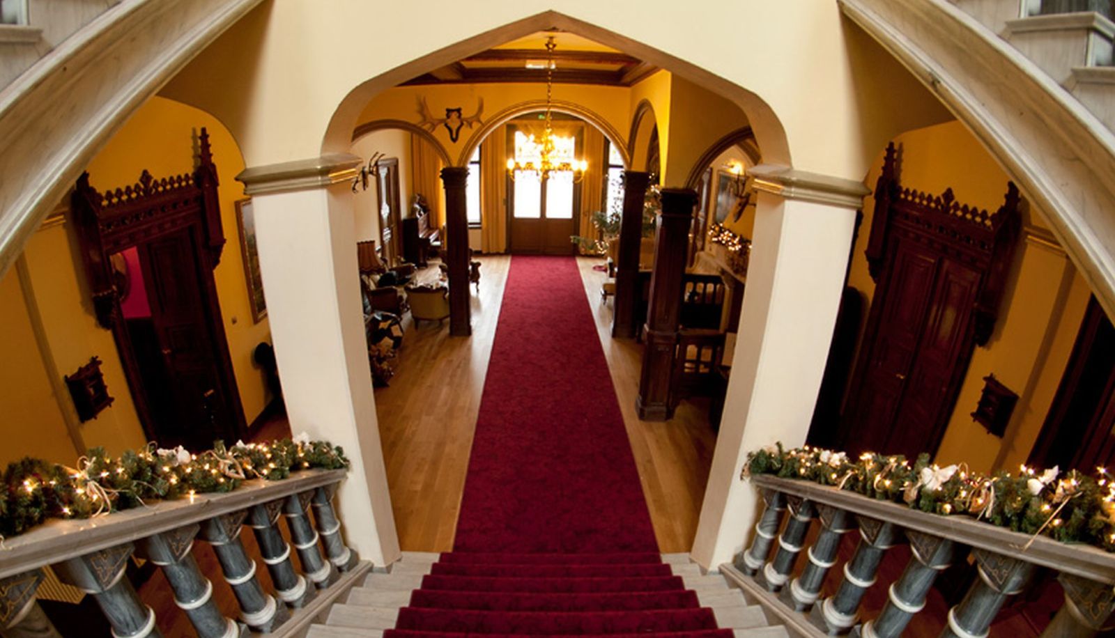 Hall - Pałac Wąsowo