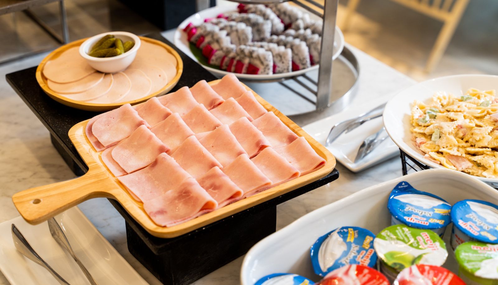 Buffet - Amanta Ratchada Serviced Apartment