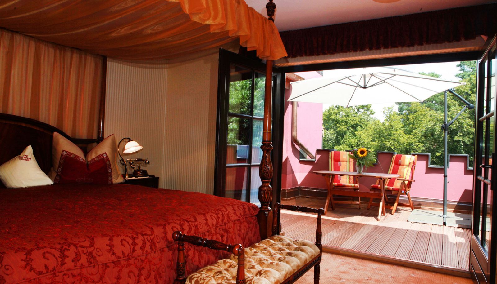 Suite - The Lakeside