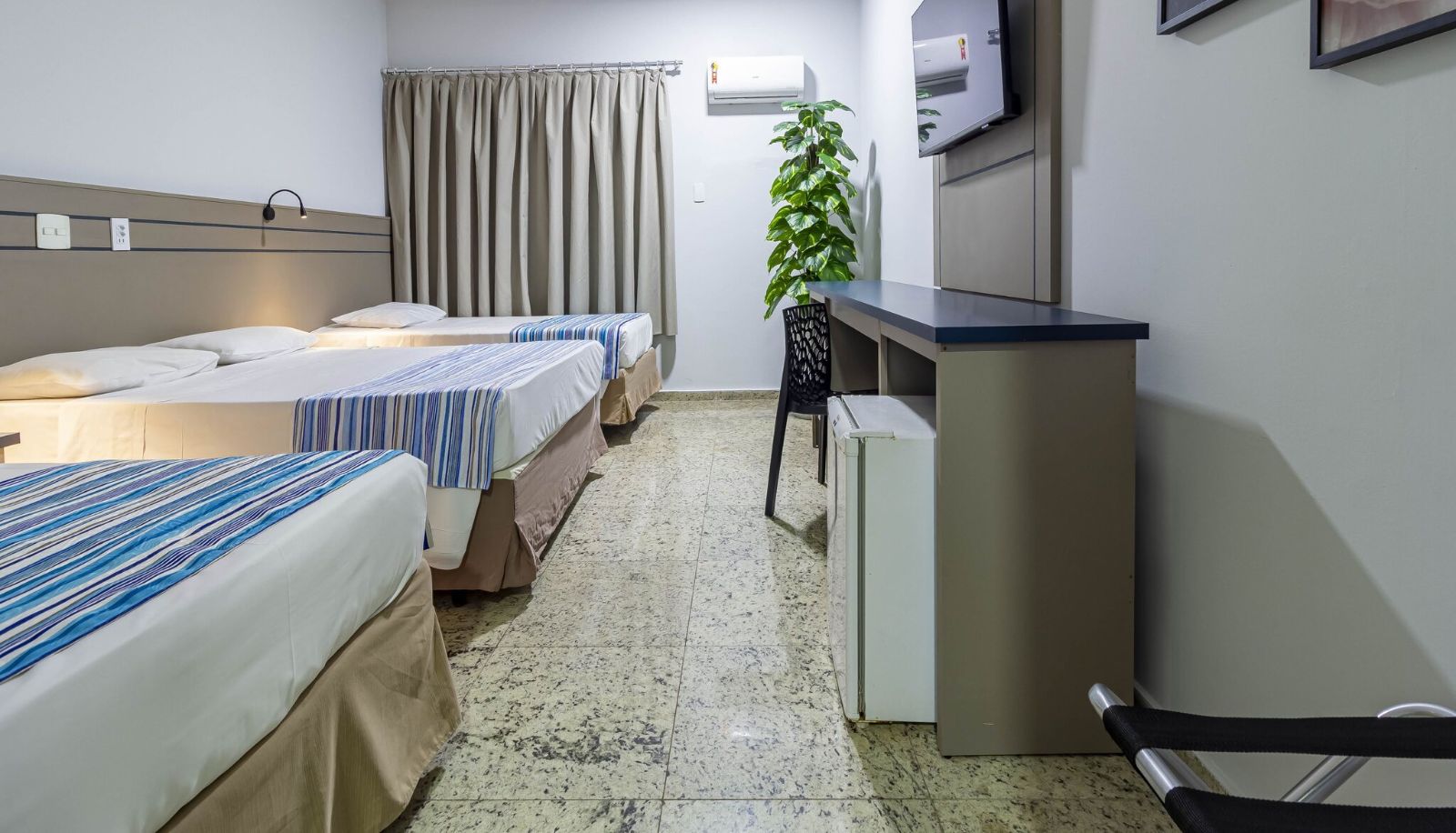 Triple room - Hotel Vilage Inn Ribeirão Preto & Convenções by Nacional Inn