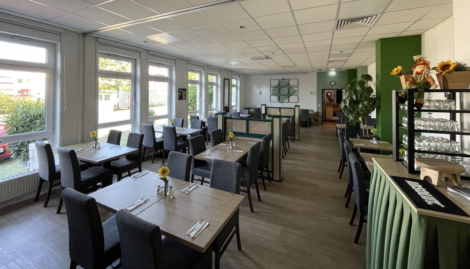 Salle de petit-déjeuner - ACHAT Hotel Monheim am Rhein