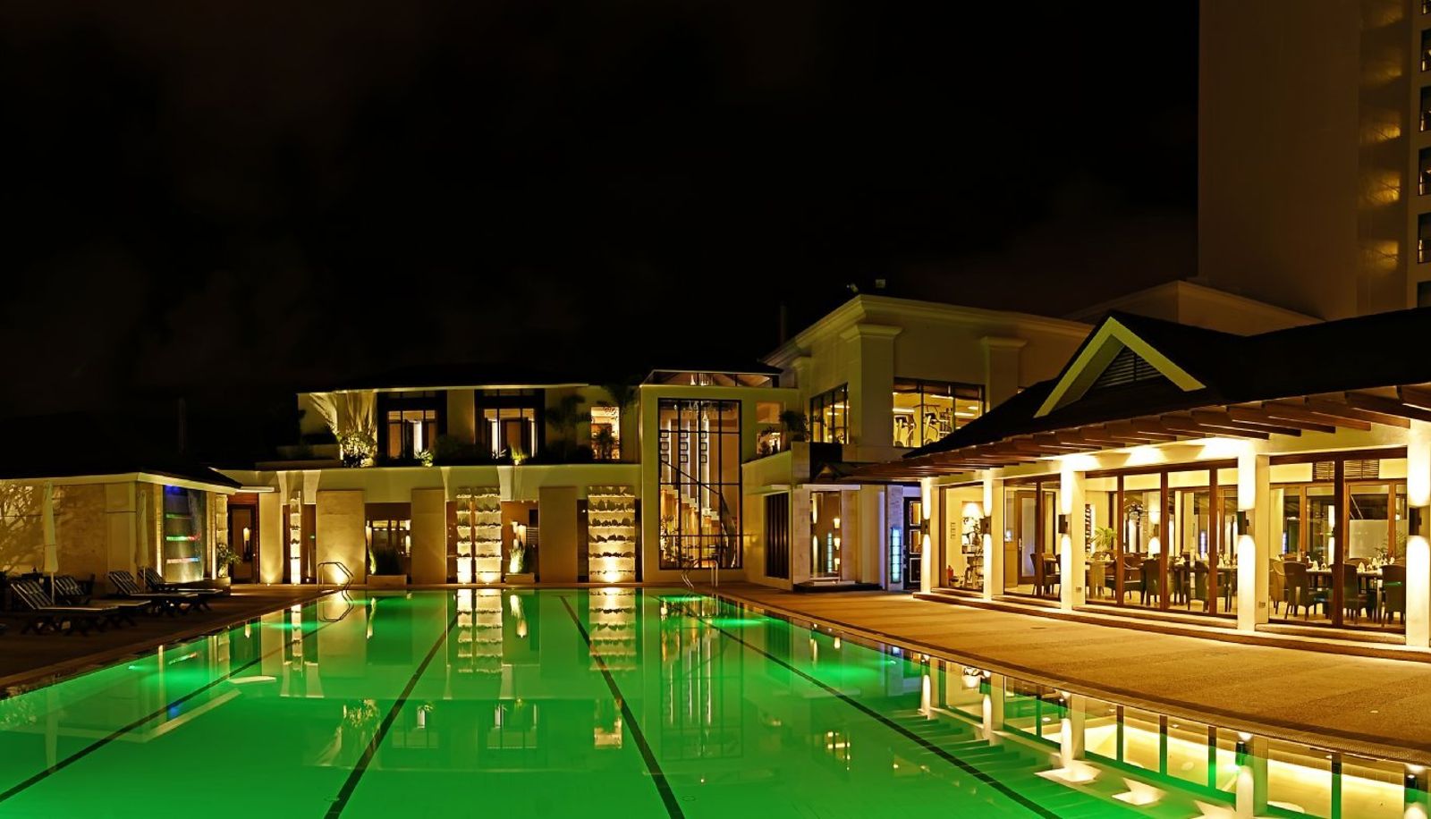 Pool - Marco Polo Davao