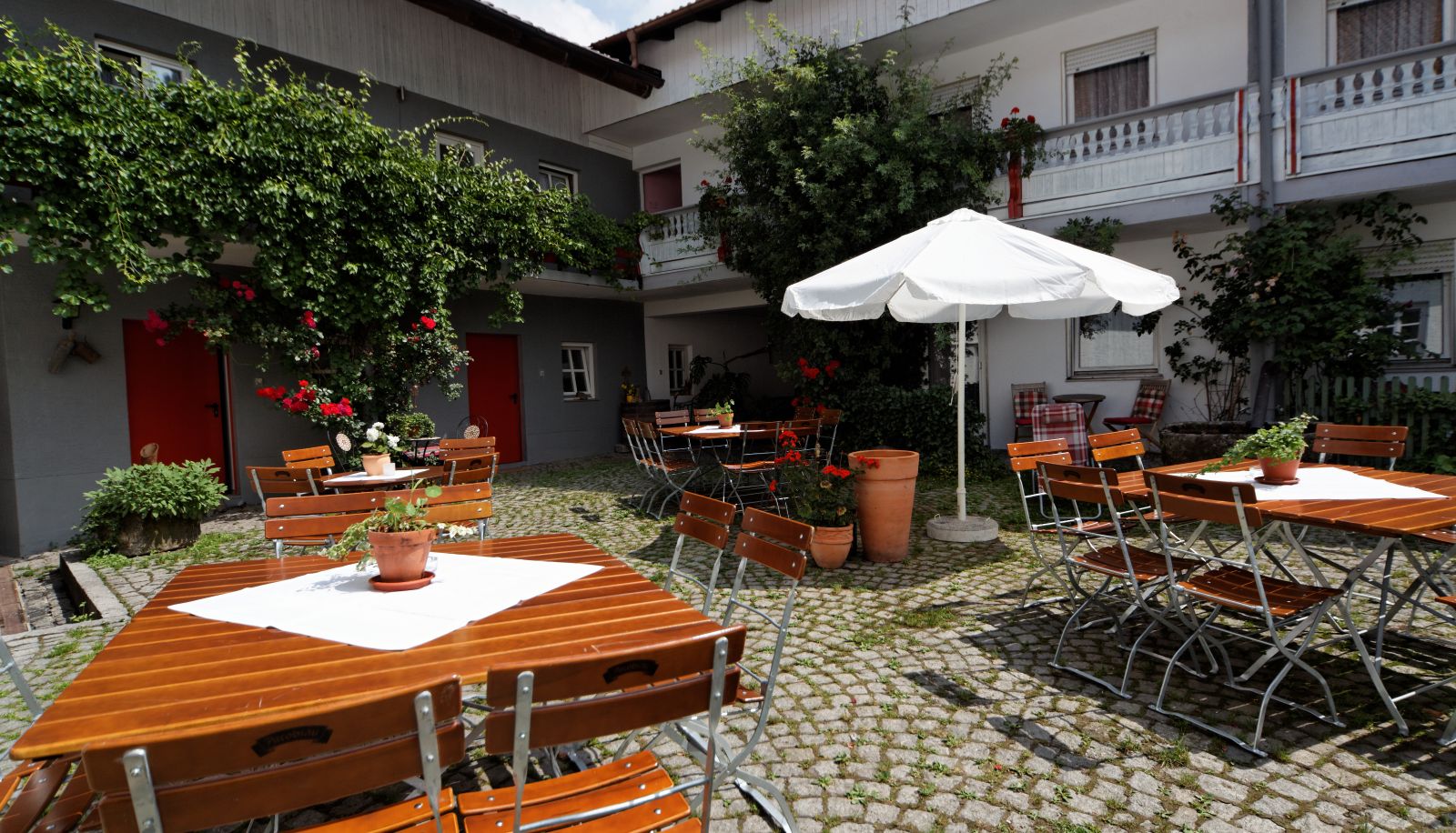 Zona exterior del hotel - Landgut Stetter