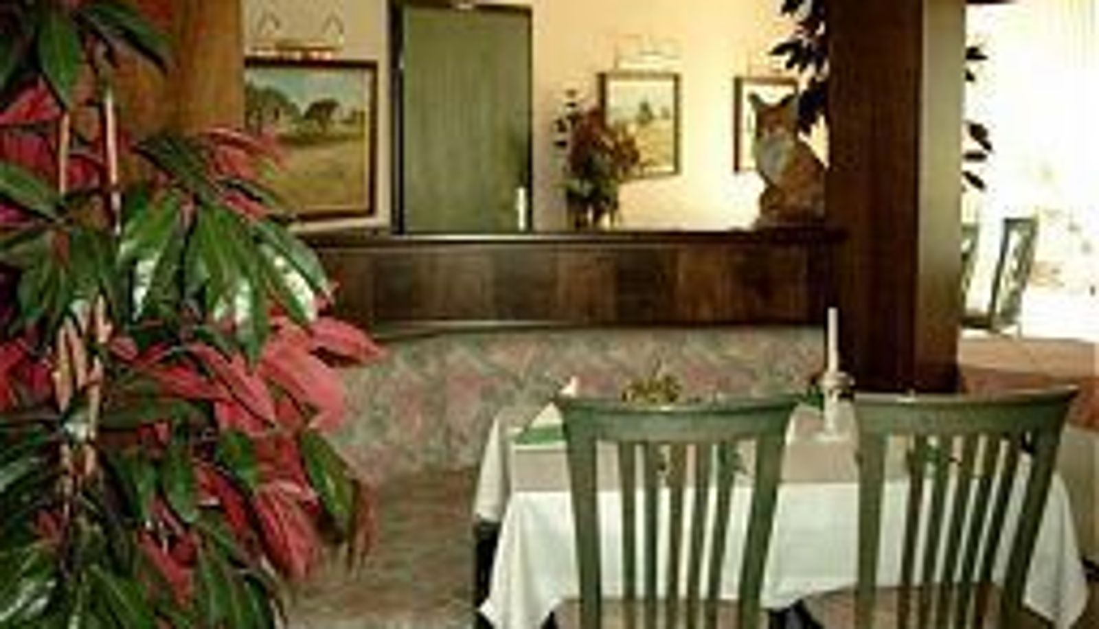 Sala de desayunos dentro del restaurante - Podewall Waldhotel